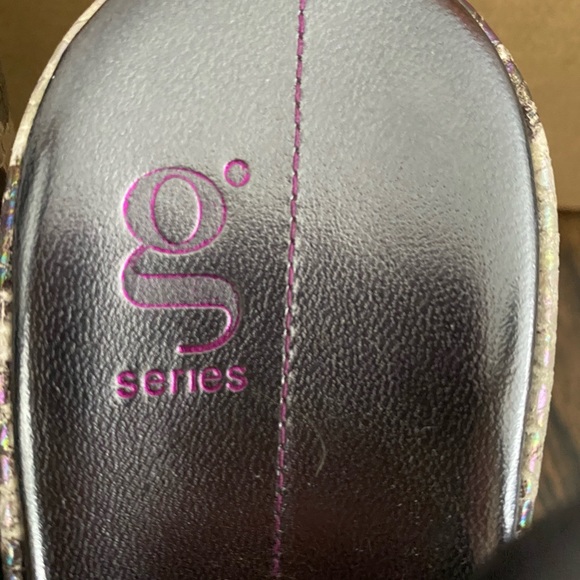 Cole Haan — Women’s wedges - Picture 2 of 11